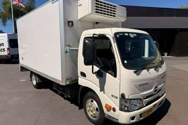 2020 Hino 300 Series