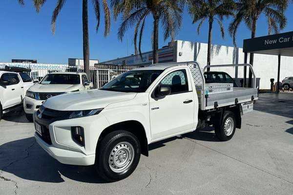 2021 Mitsubishi Triton